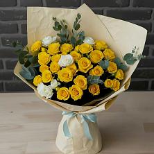 Букет цветов из:  Розы в Брикет