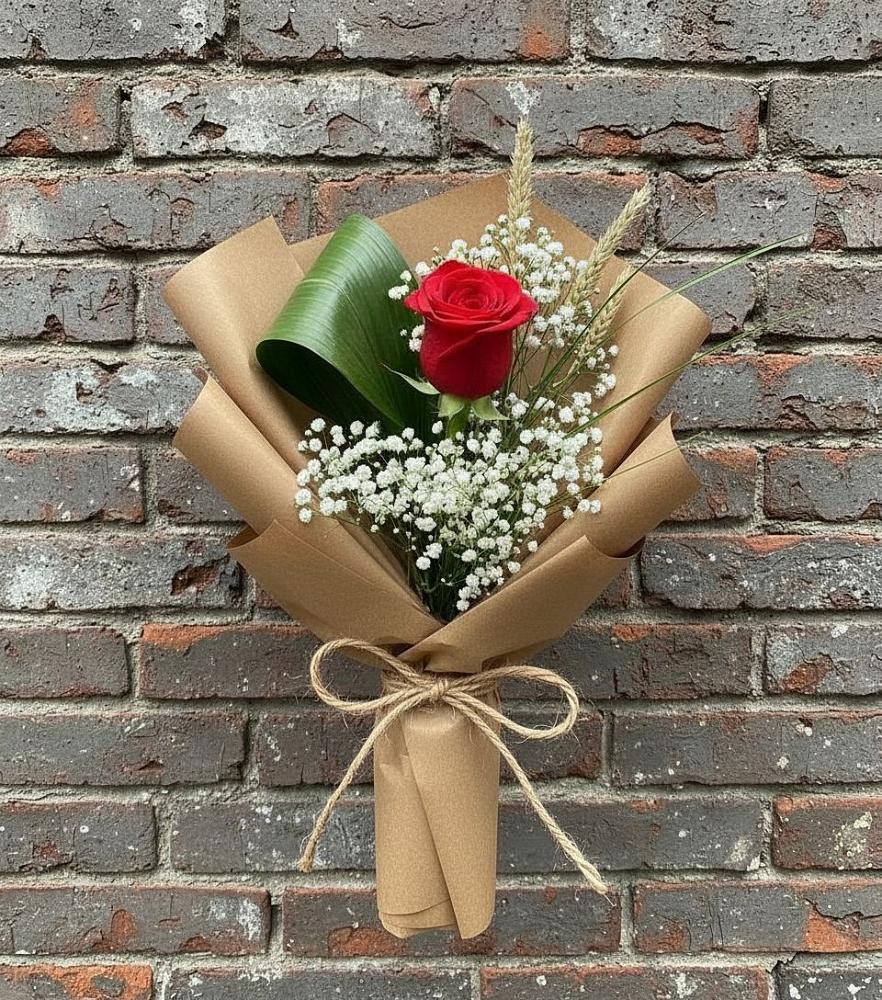 Букет цветов из: Розы в Брикет