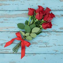 Букет Красные розы в Брикет