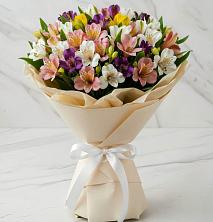 Букет цветов из:  Альстромерии в Брикет