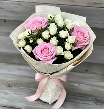 Букет цветов из:  Розы в Брикет