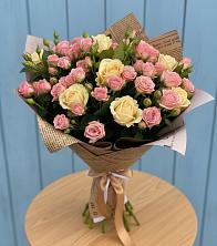 Букет цветов из:  Розы в Брикет